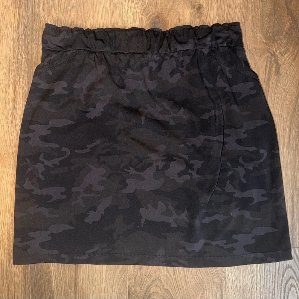 Hilary Radley Camo Athletic Skirt - Picture 3 of 4